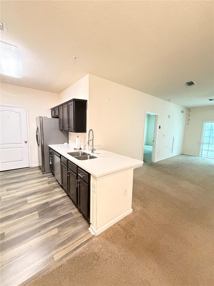 06821 LOFTS OF SUMMER KEY 2 CONDOMINIUM - Residential