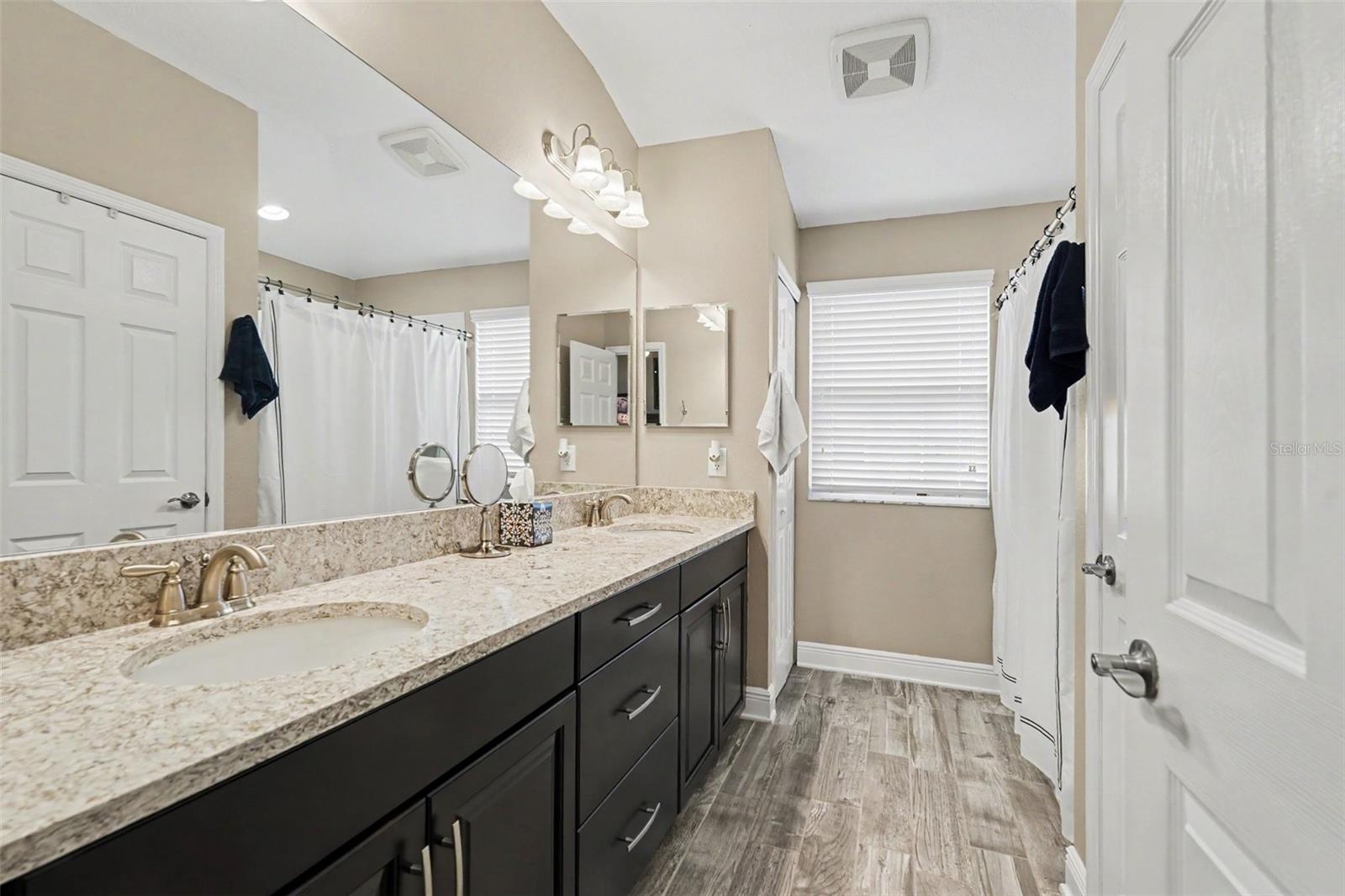 WINDERMERE ESTATES AT WIREGRASS RANCH PH - Residential