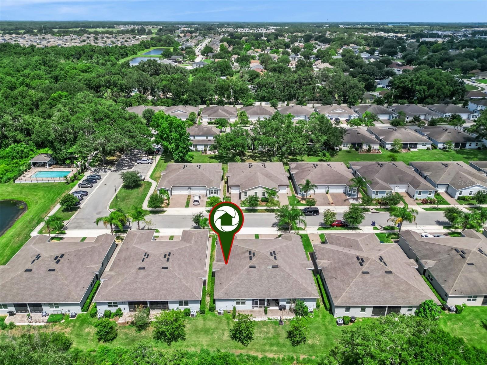 OAKTREE POINTE VILLAS - Residential