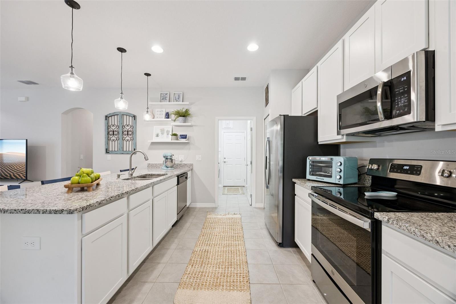 OAKTREE POINTE VILLAS - Residential