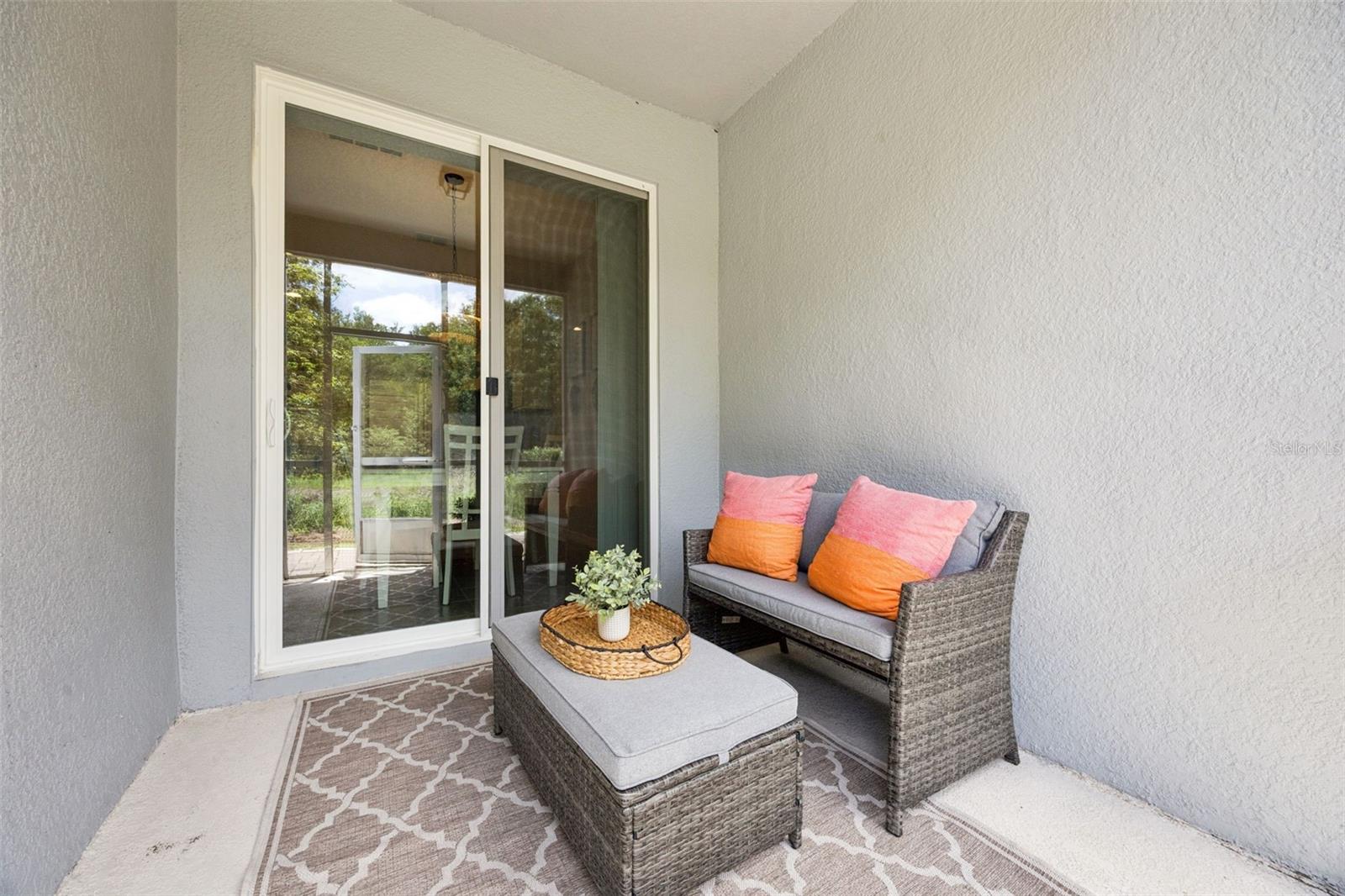 OAKTREE POINTE VILLAS - Residential