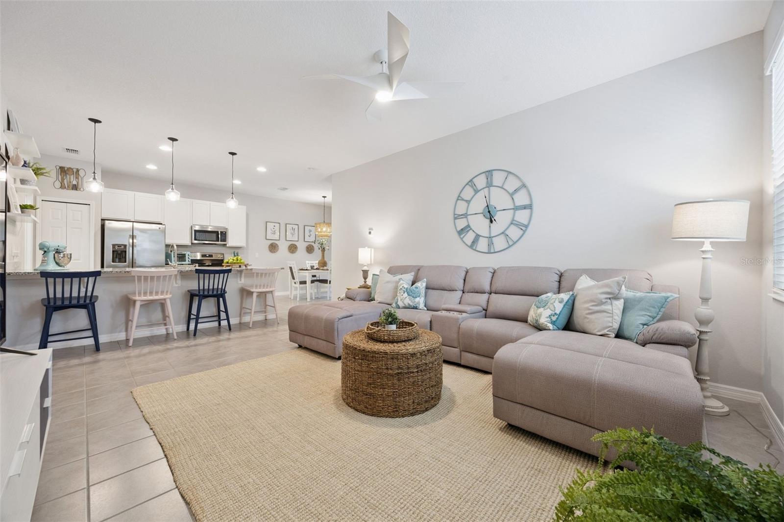 OAKTREE POINTE VILLAS - Residential