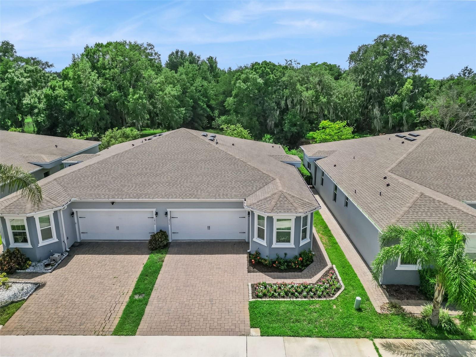 OAKTREE POINTE VILLAS - Residential