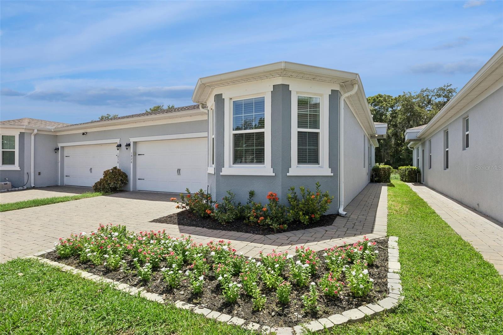 OAKTREE POINTE VILLAS - Residential