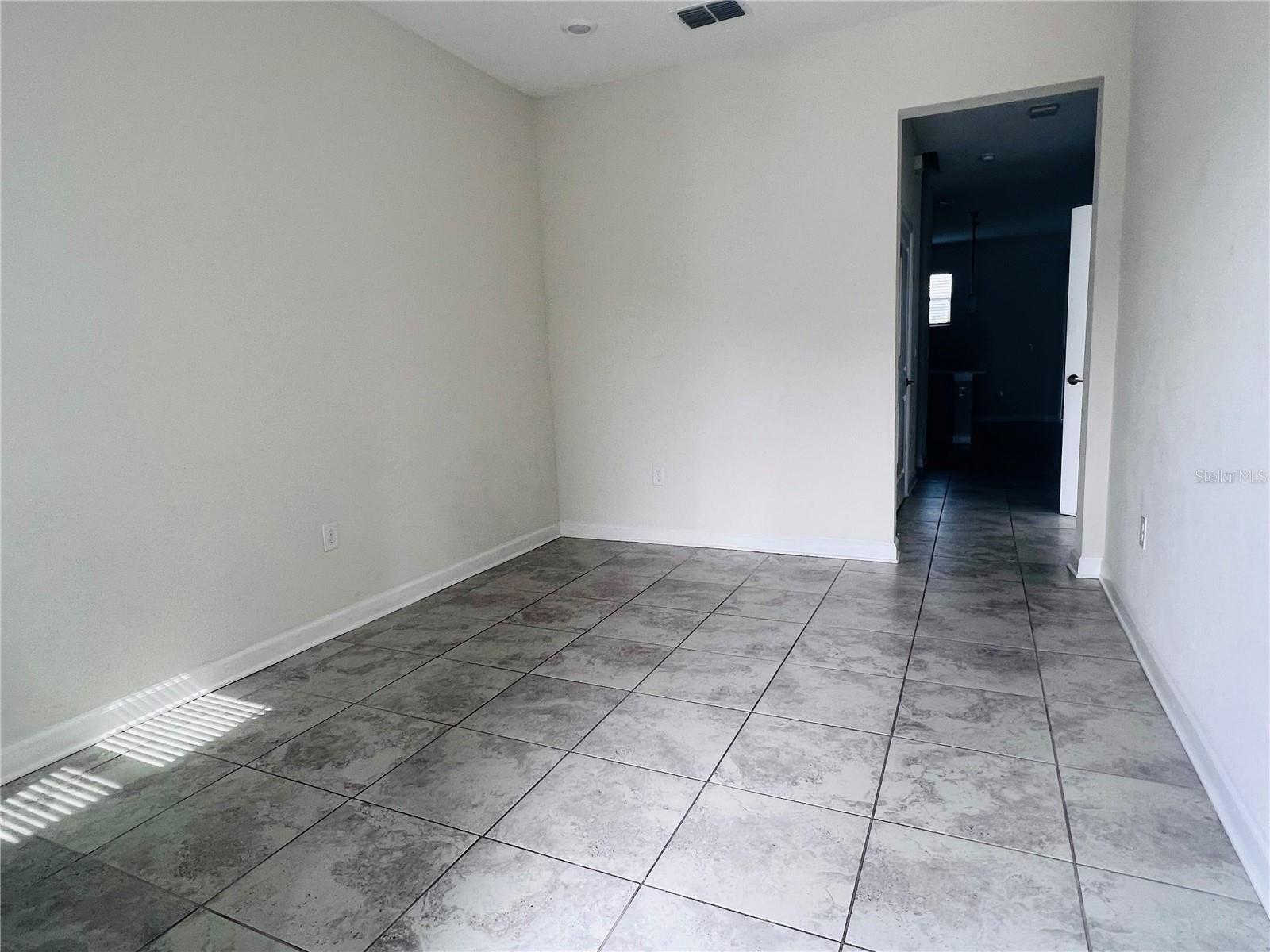 STOREY LAKE - Residential Lease