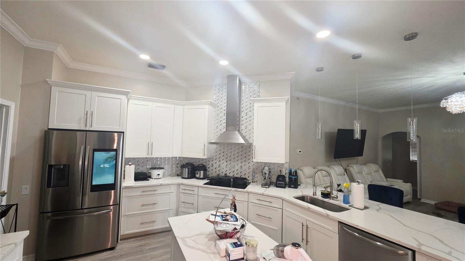 LANDINGS AT BELL LAKE PH 01 - Residential