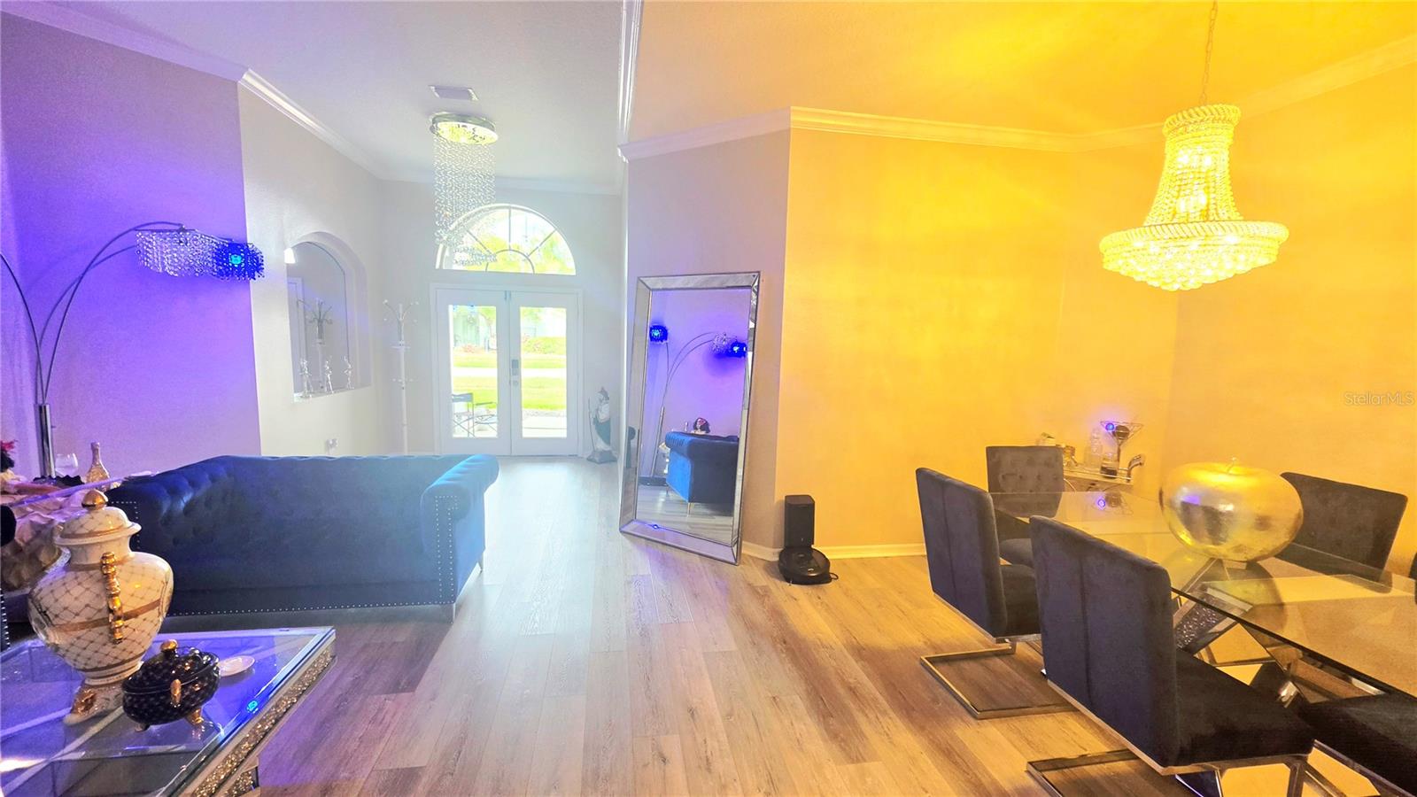 LANDINGS AT BELL LAKE PH 01 - Residential