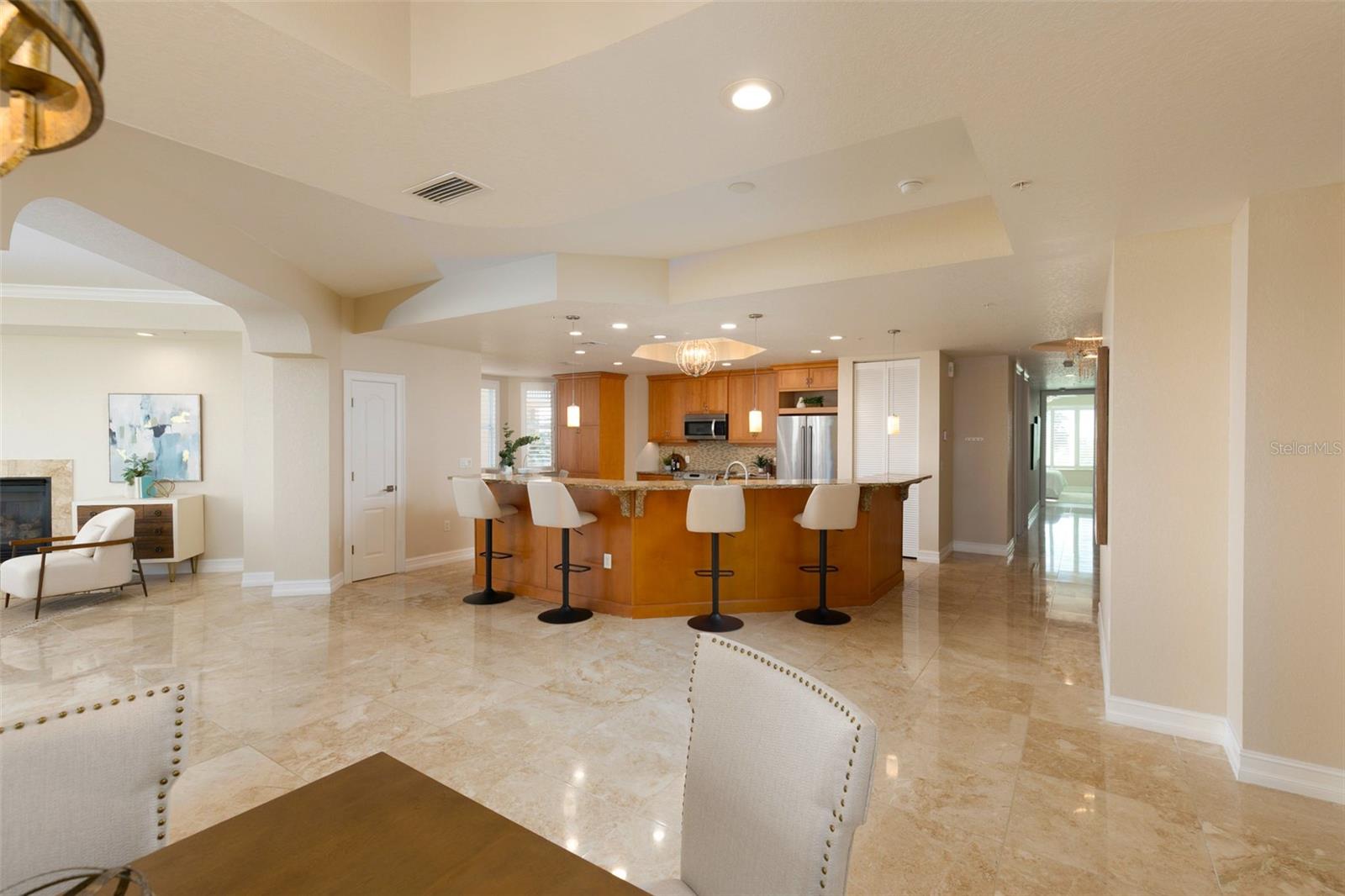 LA BELLA VITA CONDO - Residential