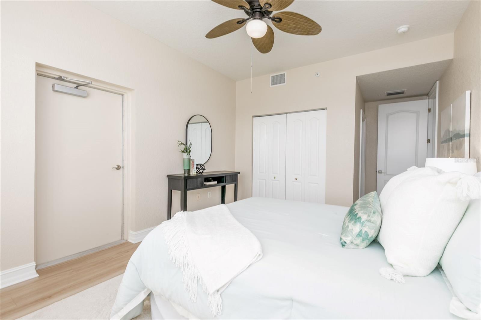 LA BELLA VITA CONDO - Residential