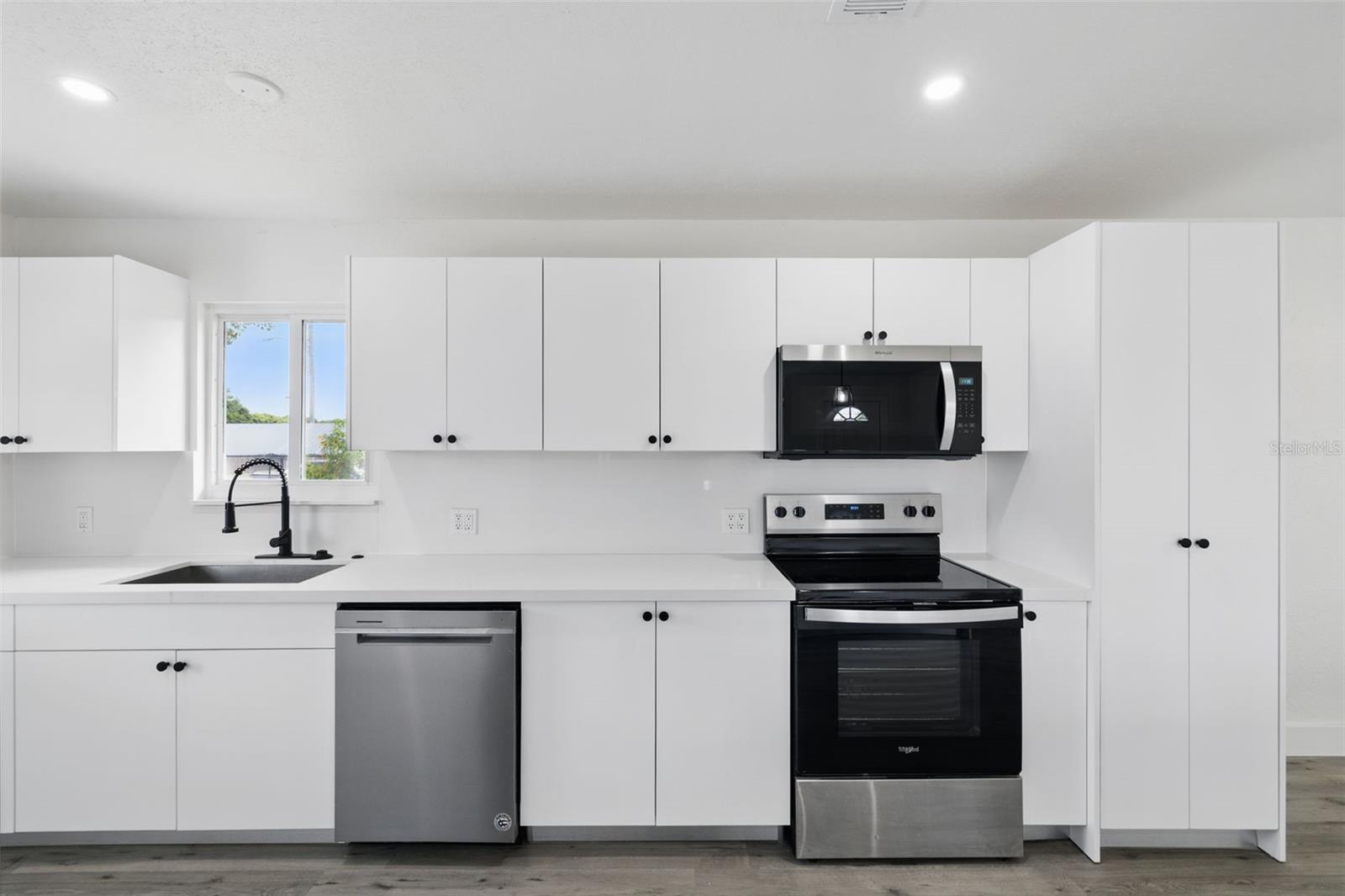 CLARK R J HOMESITES - Residential