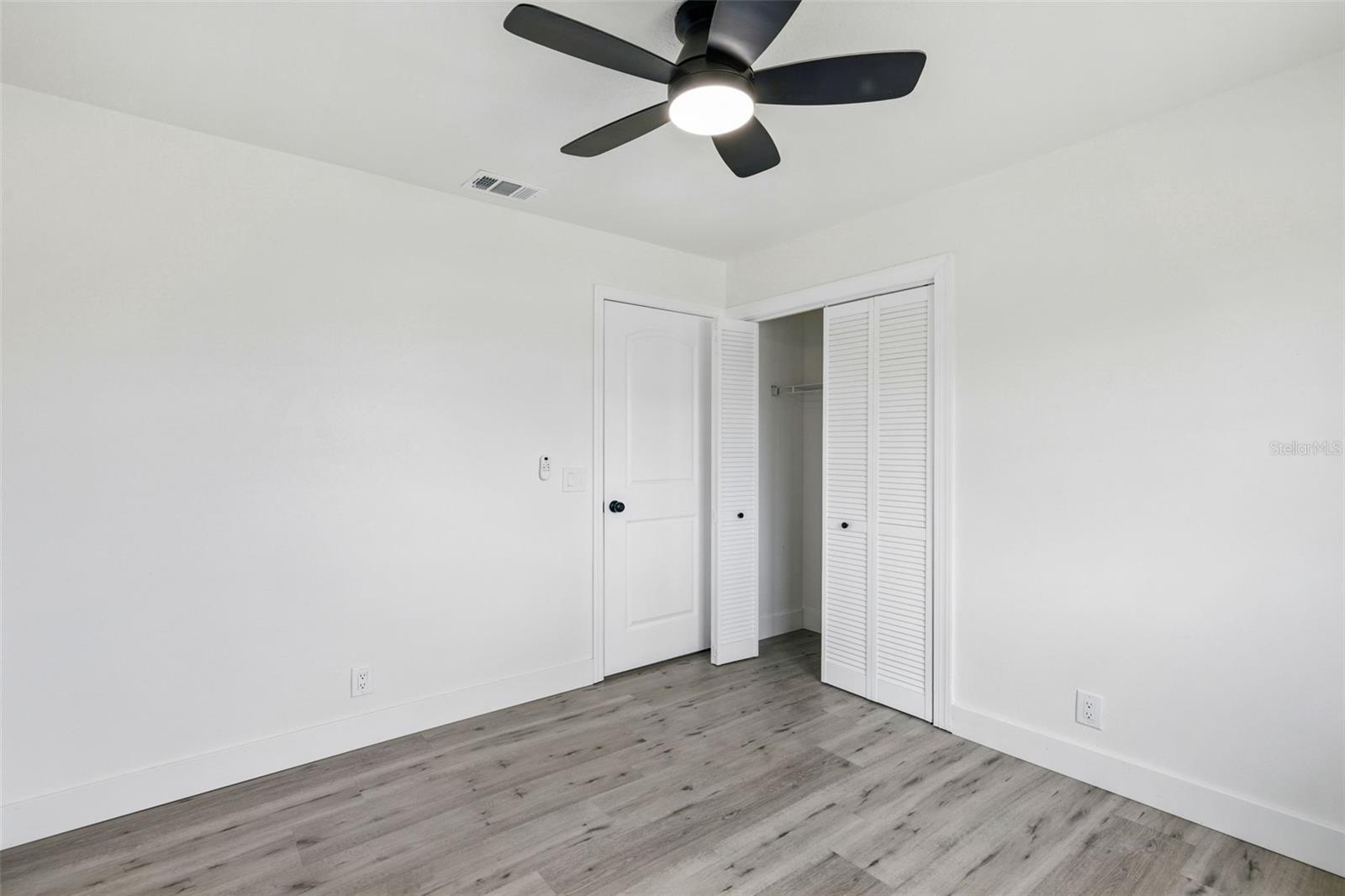 CLARK R J HOMESITES - Residential