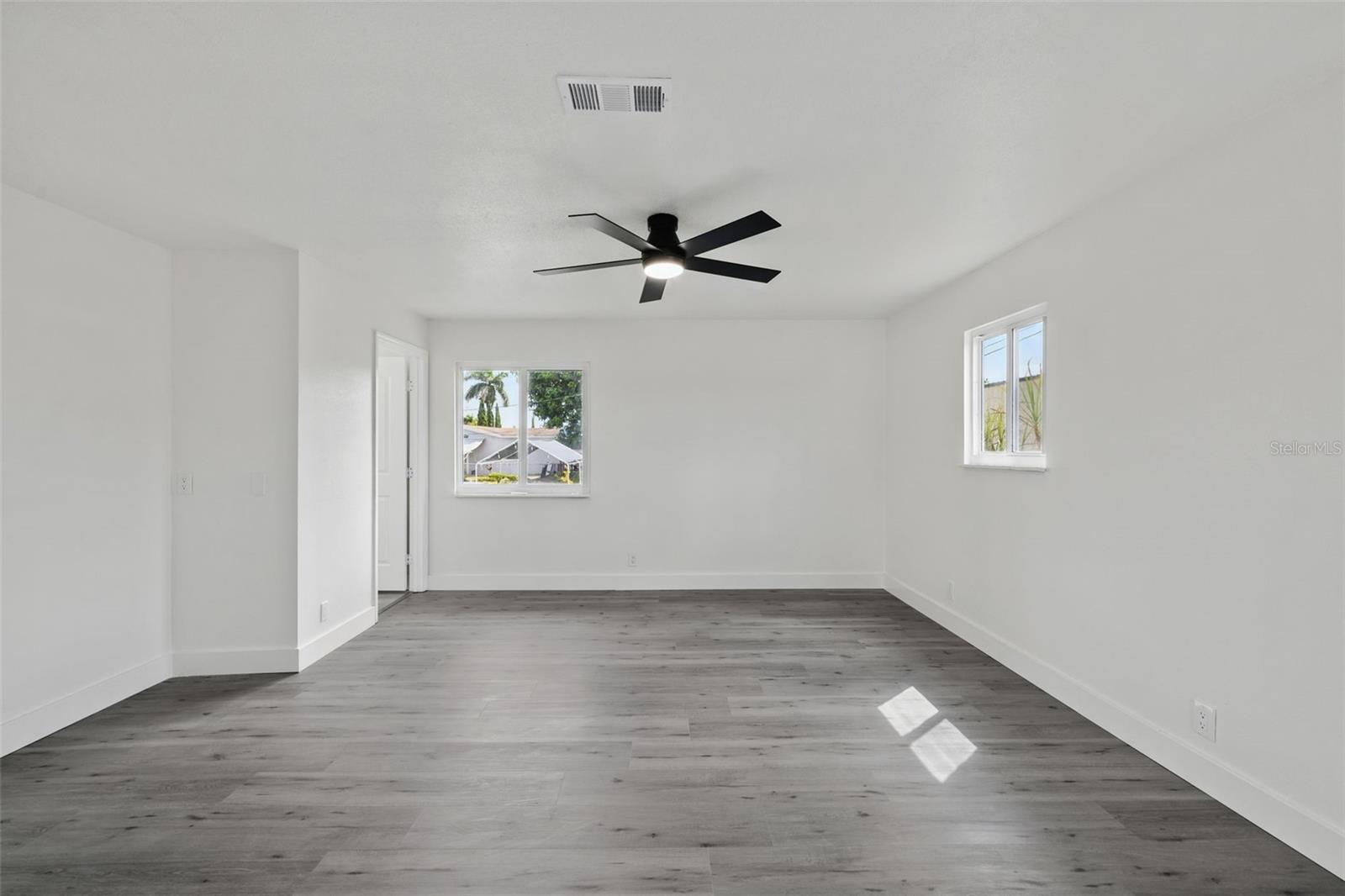CLARK R J HOMESITES - Residential