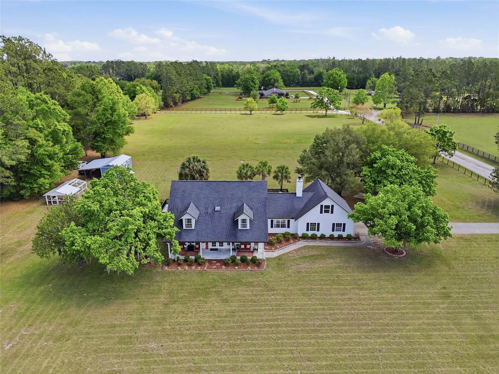 THE HALBROOK FARM - Residential