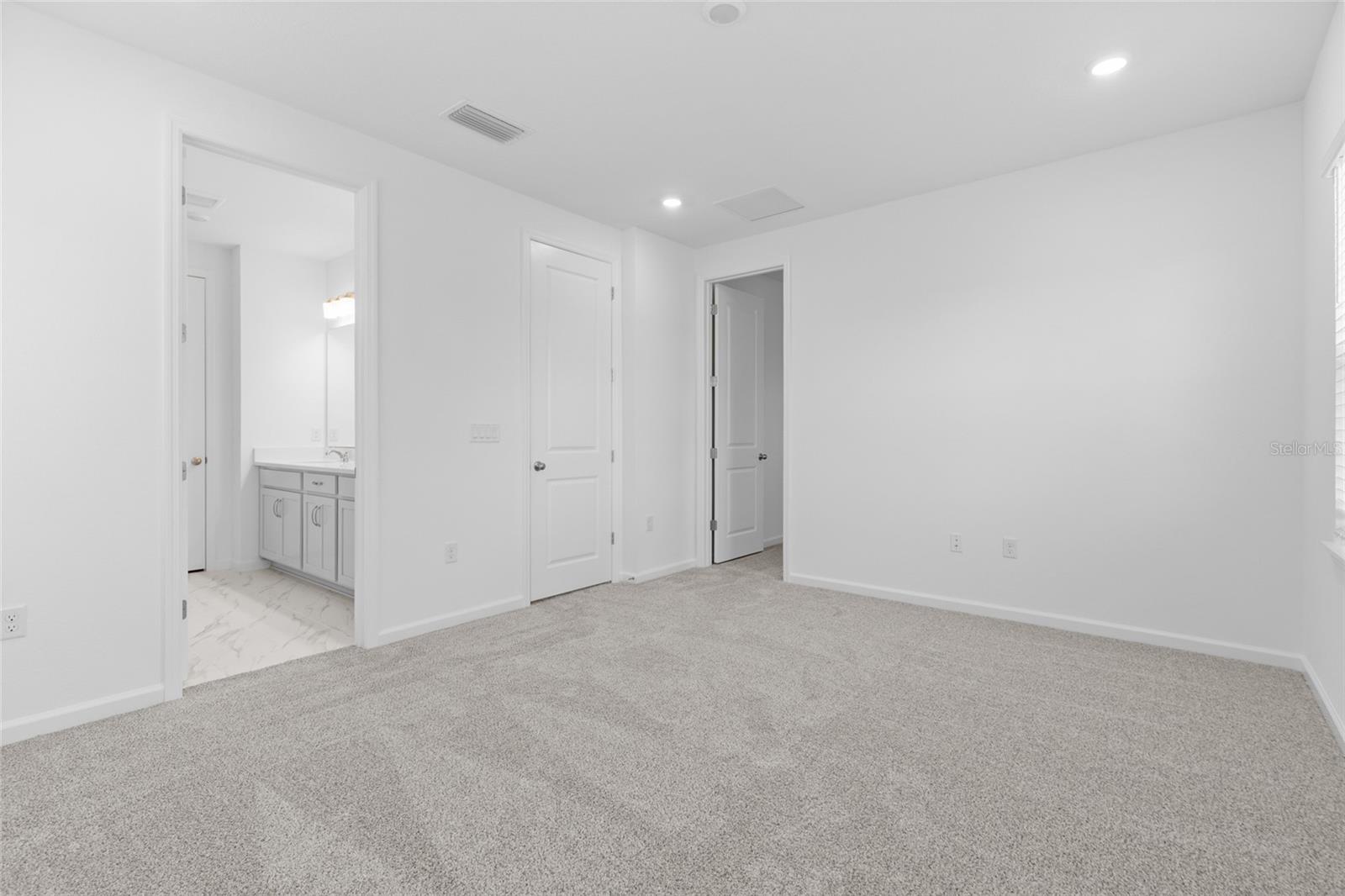 SERENADE AT OVATION - Residential