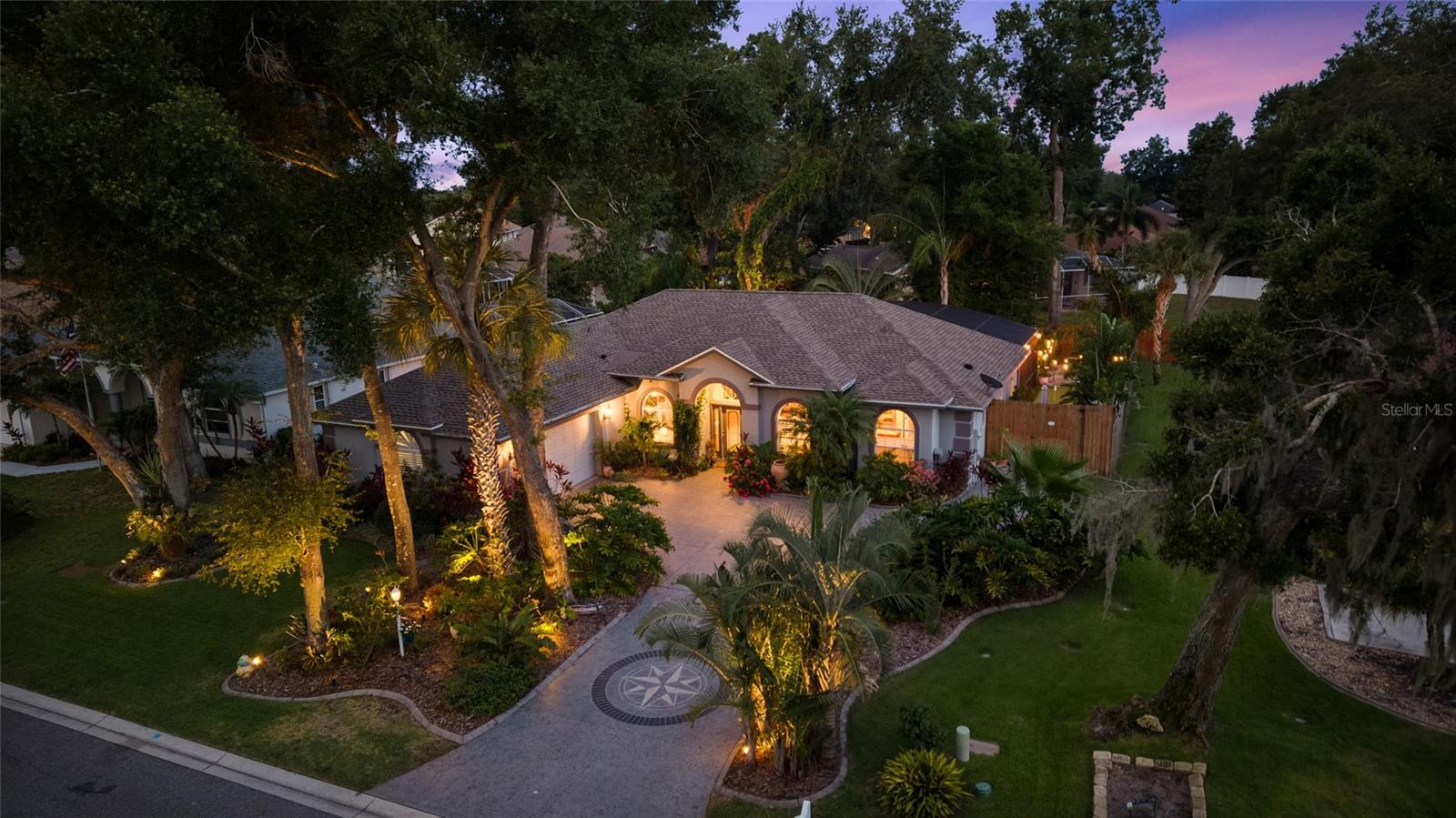 RIVER WOODS PH I - Residential