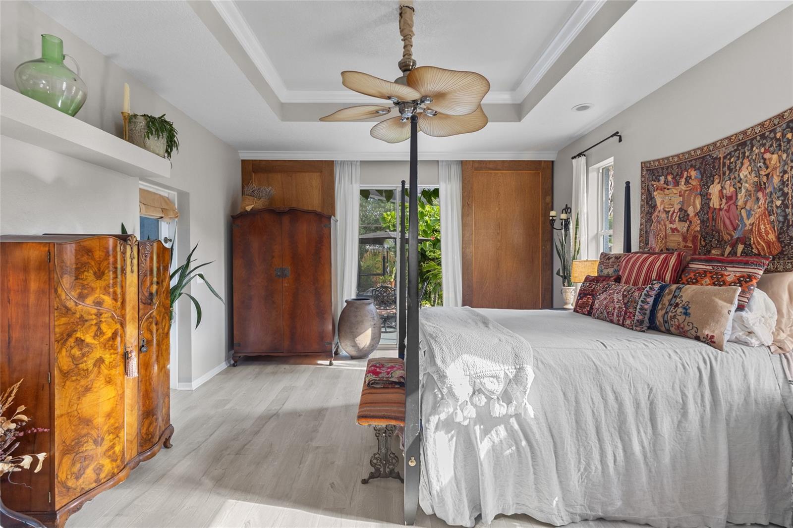 RIVER WOODS PH I - Residential