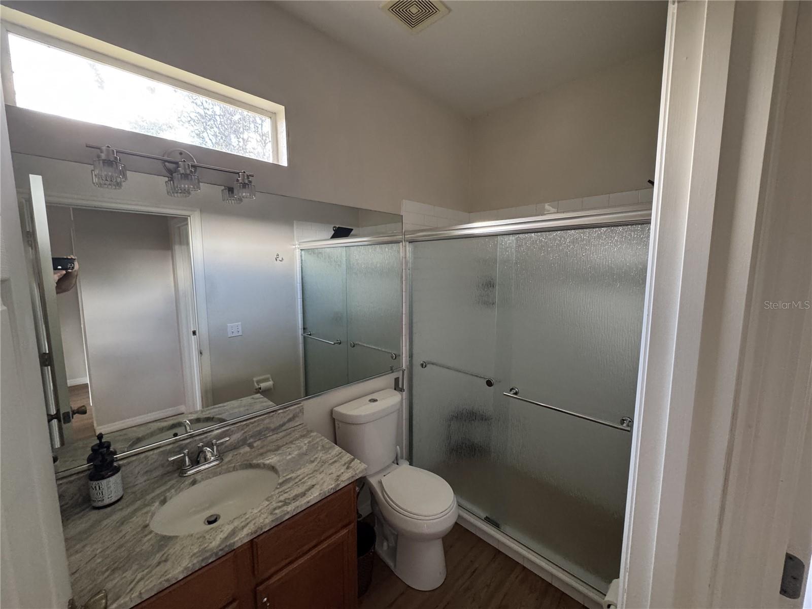 GLENN LAKES PH 4 - Residential