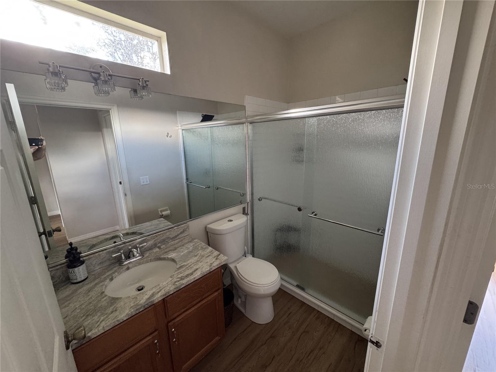 GLENN LAKES PH 4 - Residential
