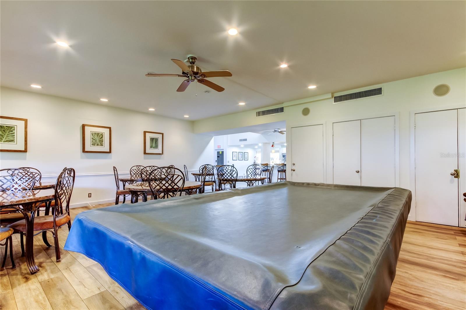 COVE CAY 26-14 VILLAGE I - Residential