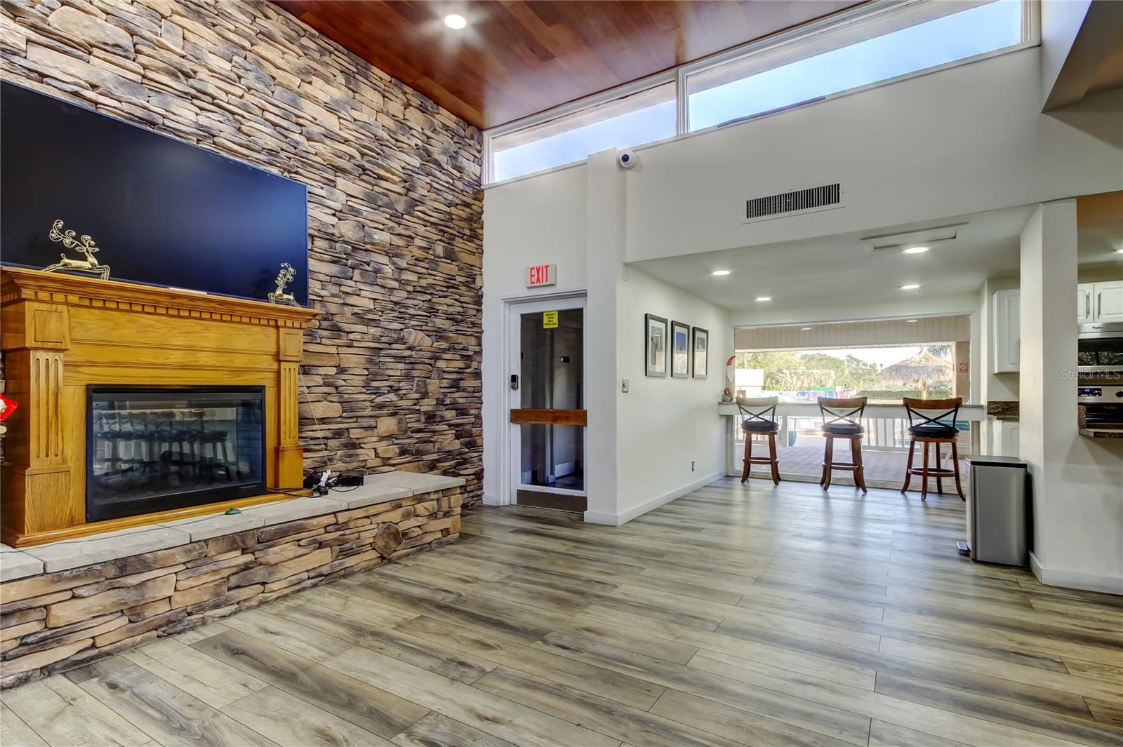 COVE CAY 26-14 VILLAGE I - Residential