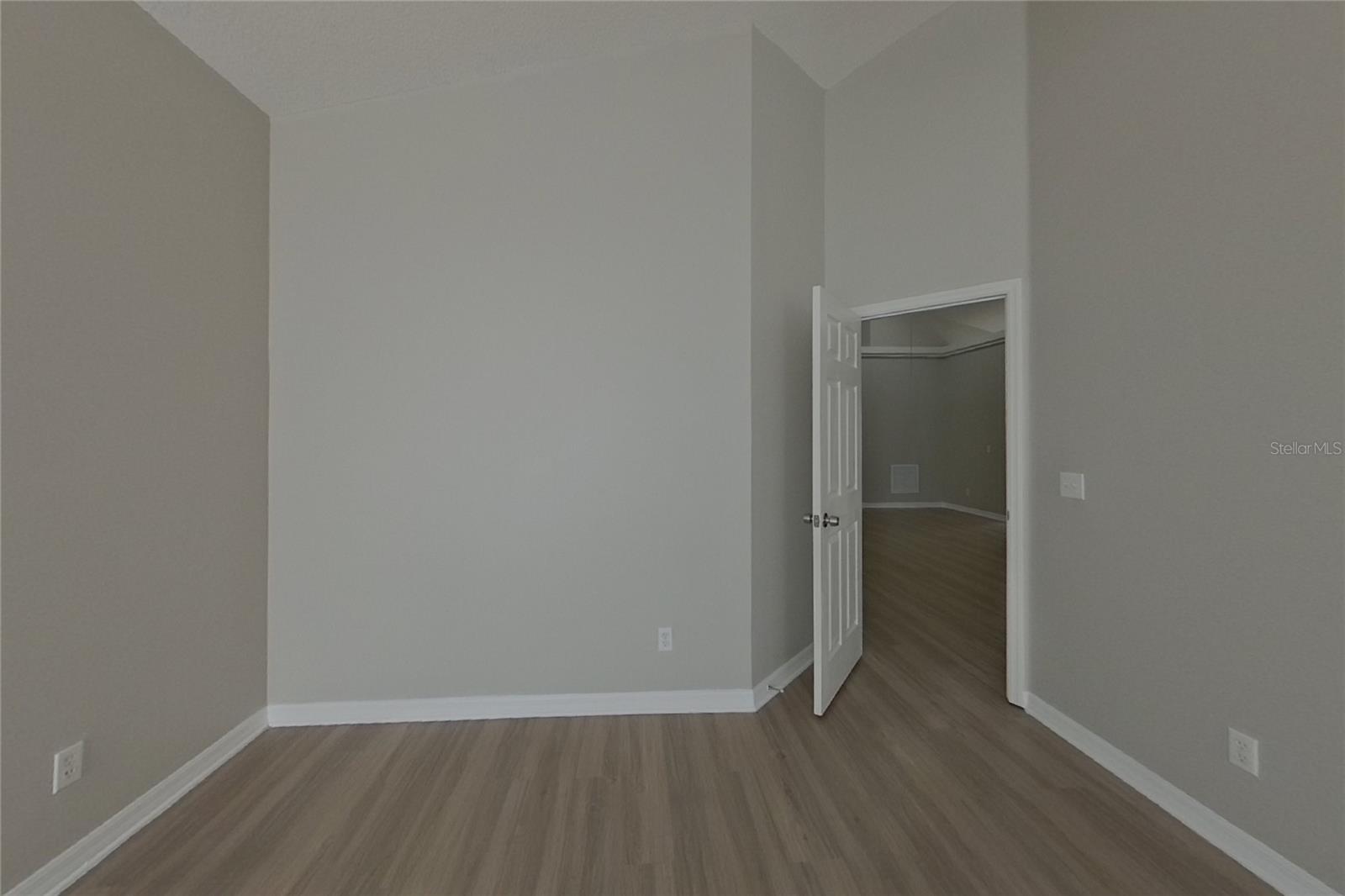 UNIVERSITY OAKS 50 70 - Residential Lease