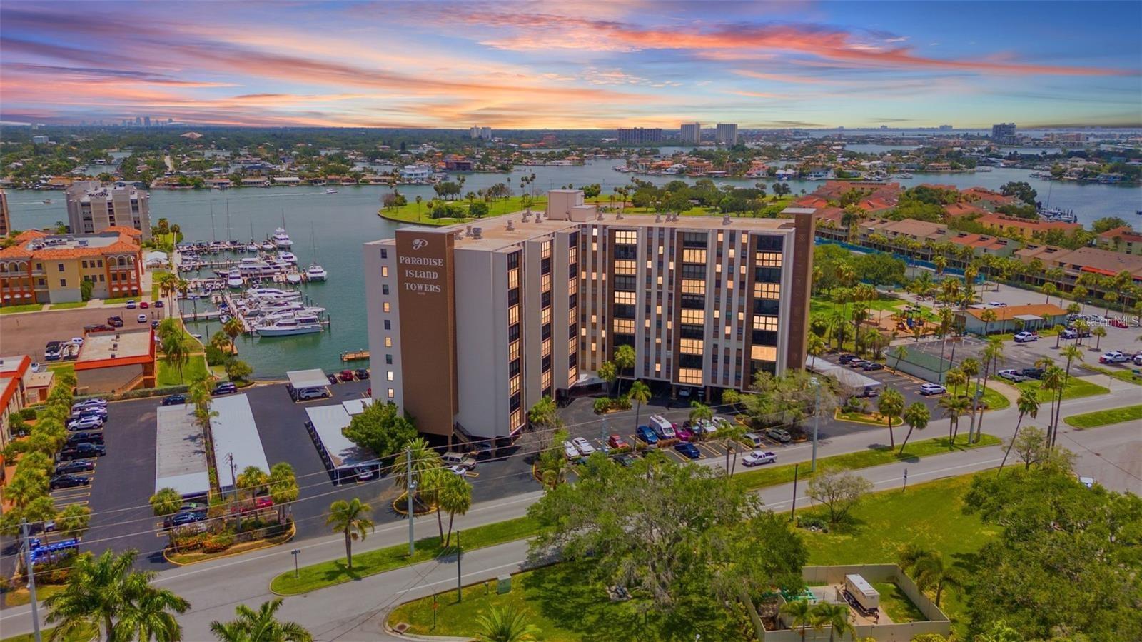 PARADISE ISLAND TOWERS CONDO - Residential