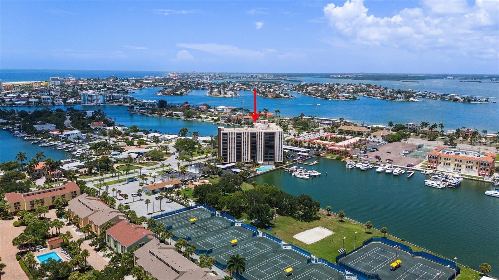 PARADISE ISLAND TOWERS CONDO - Residential