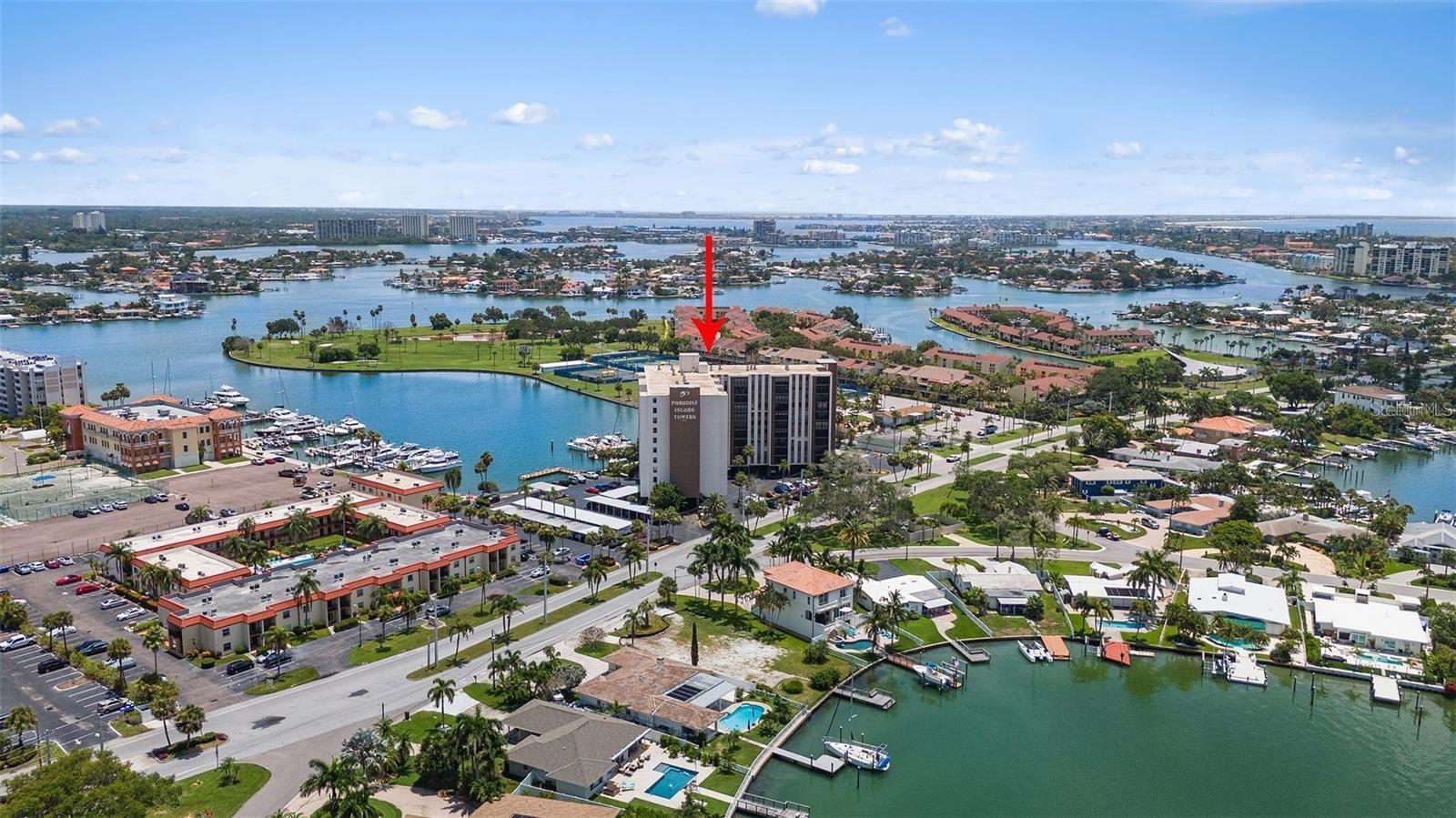 PARADISE ISLAND TOWERS CONDO - Residential
