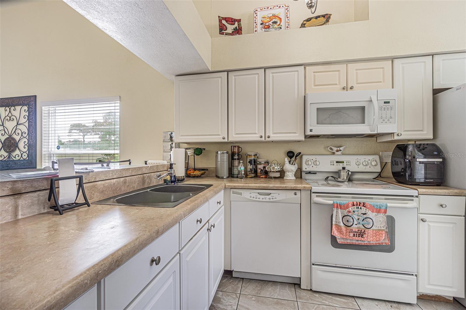 CITRUS POINTE UNIT 2 - Residential