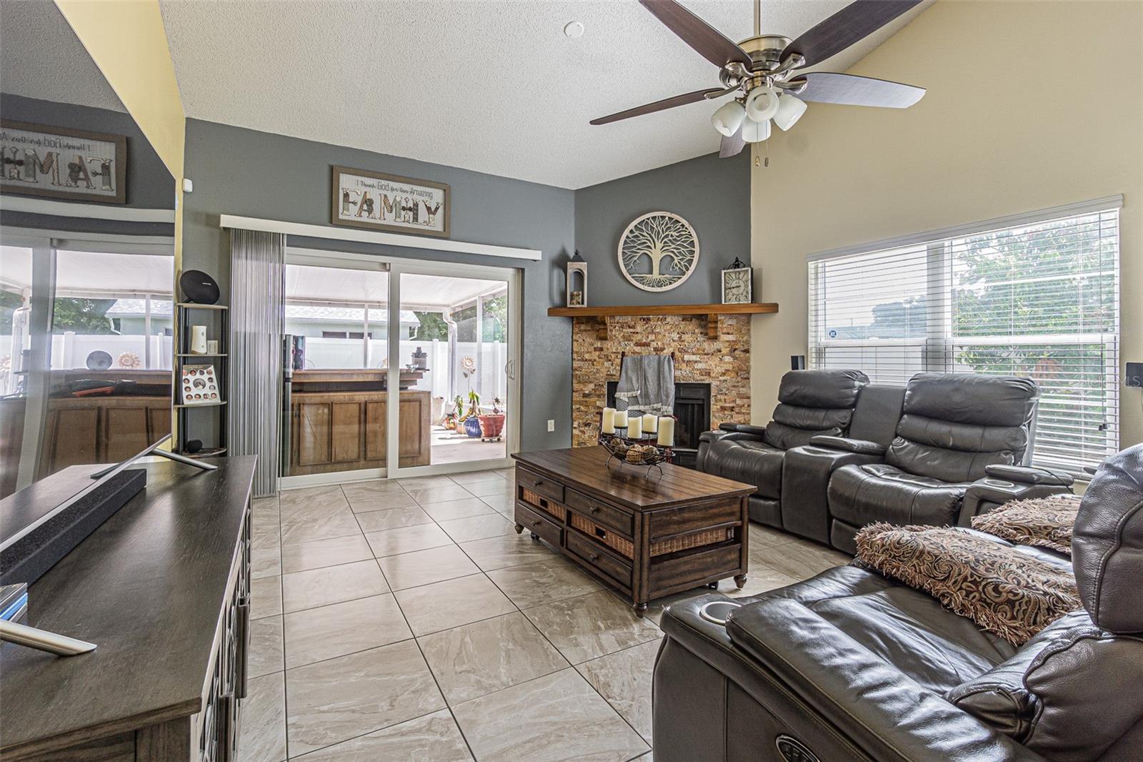 CITRUS POINTE UNIT 2 - Residential
