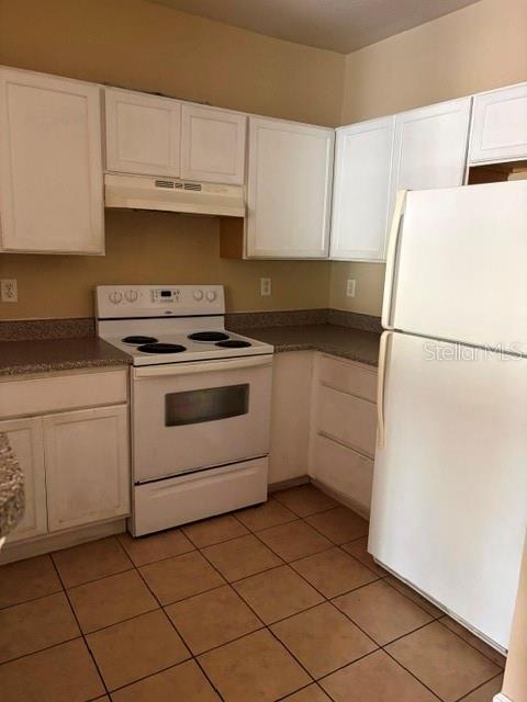 GRANDE DOWNTOWN ORLANDO - Residential Lease