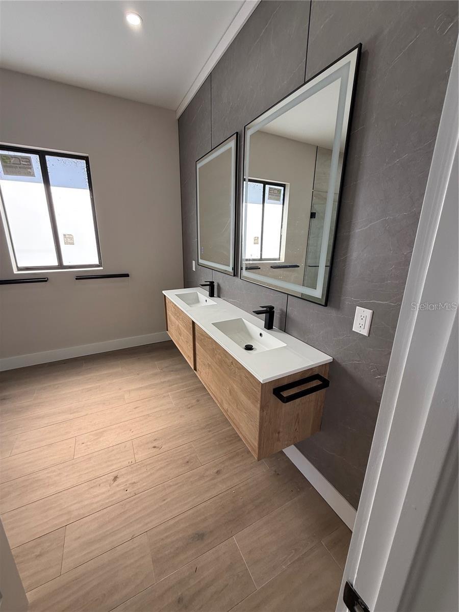 ROTONDA SANDS - Residential Lease