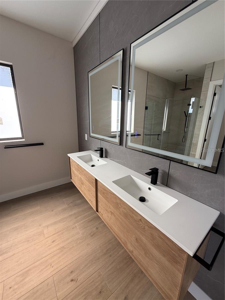 ROTONDA SANDS - Residential Lease