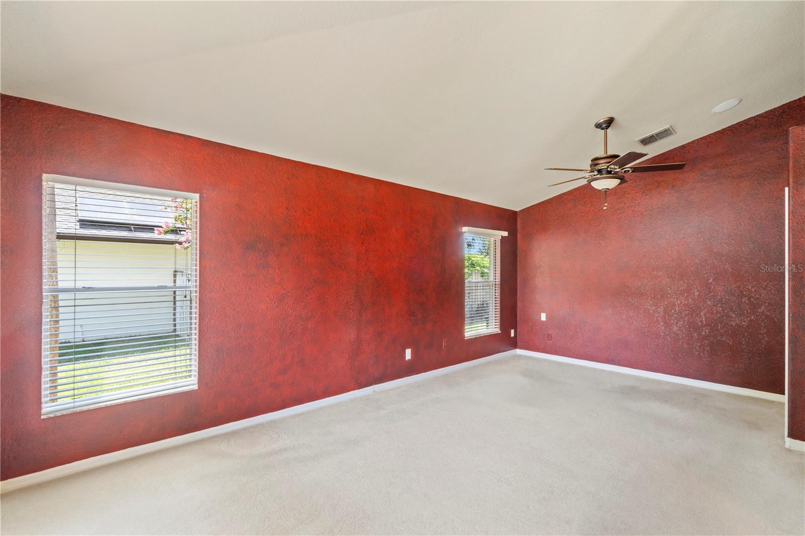 EAGLES LANDING - Residential