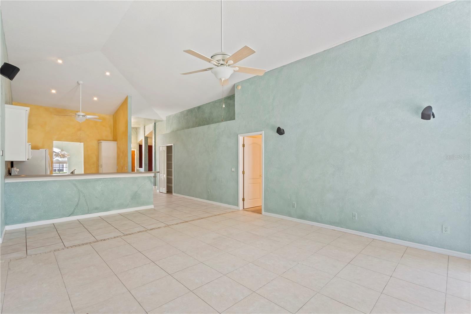 EAGLES LANDING - Residential