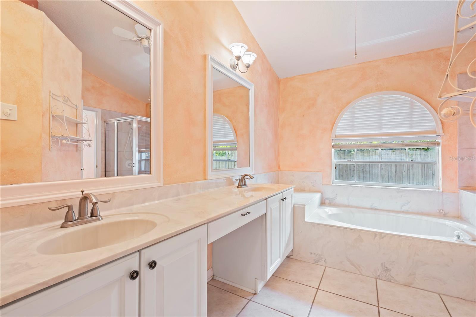 EAGLES LANDING - Residential