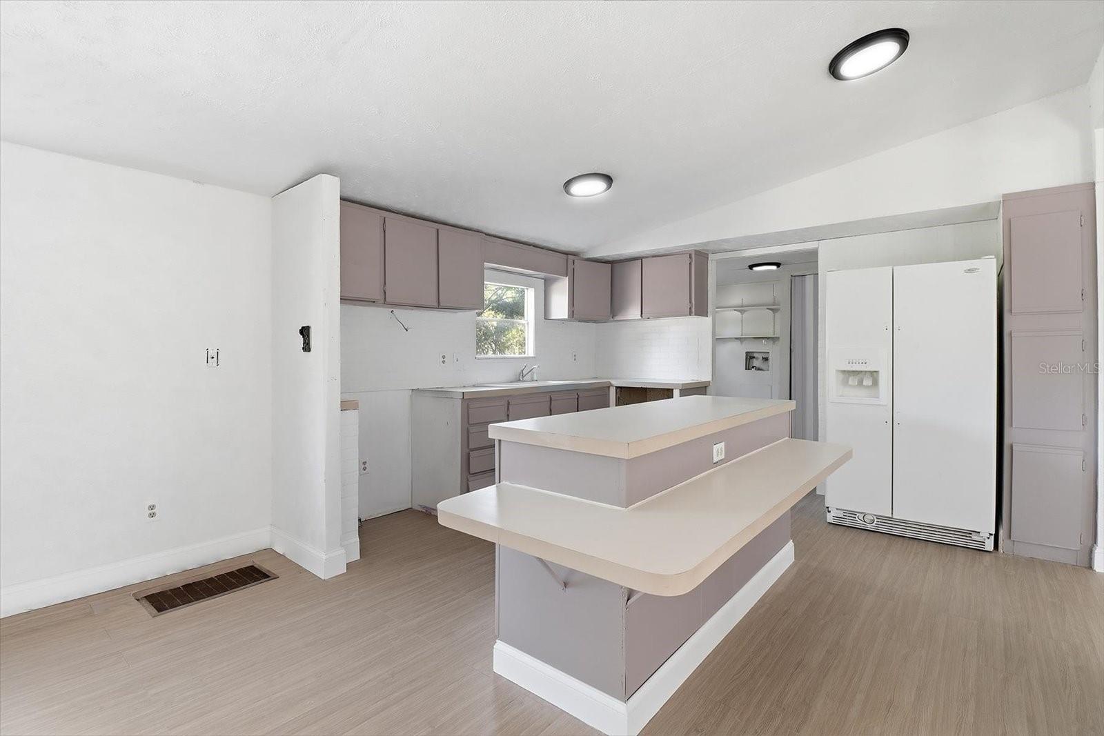 HIGH RIDGE ESTATES - Residential