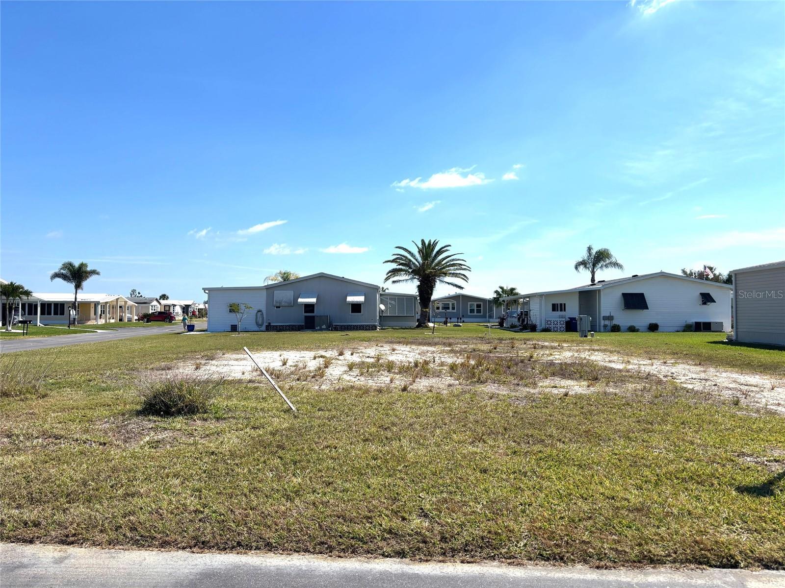 LA CASA MHP CO-OP - Land