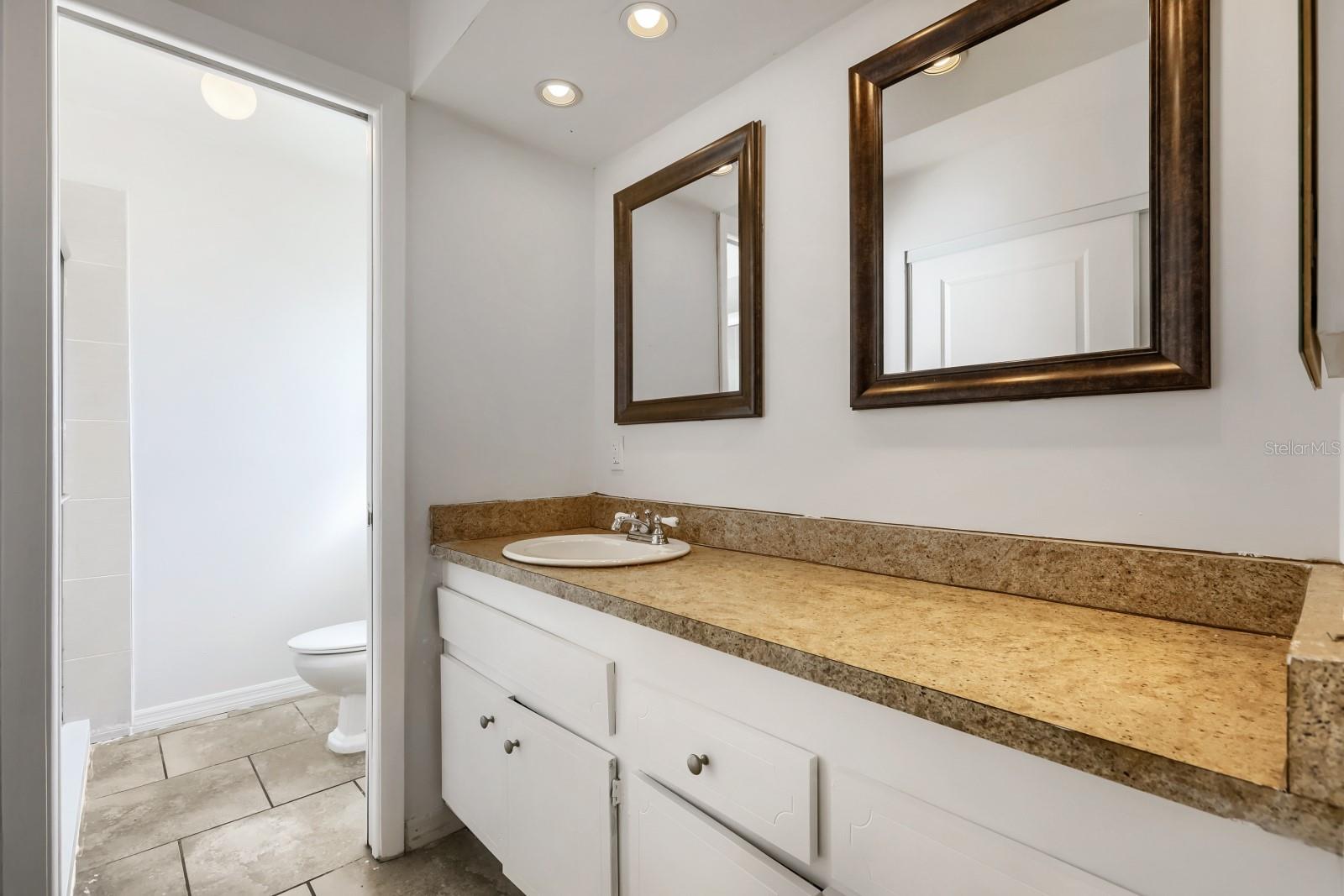 WEST SHORE ESTATES - Residential