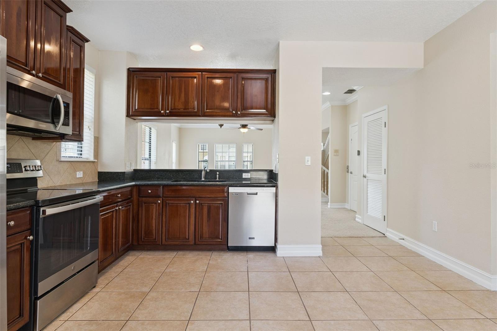 FOUNTAIN PARKE AT LAKE MARY - Residential