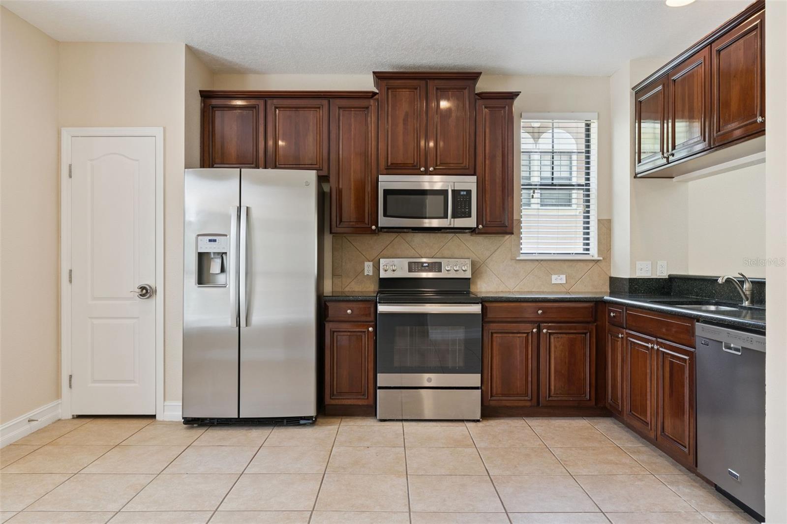 FOUNTAIN PARKE AT LAKE MARY - Residential