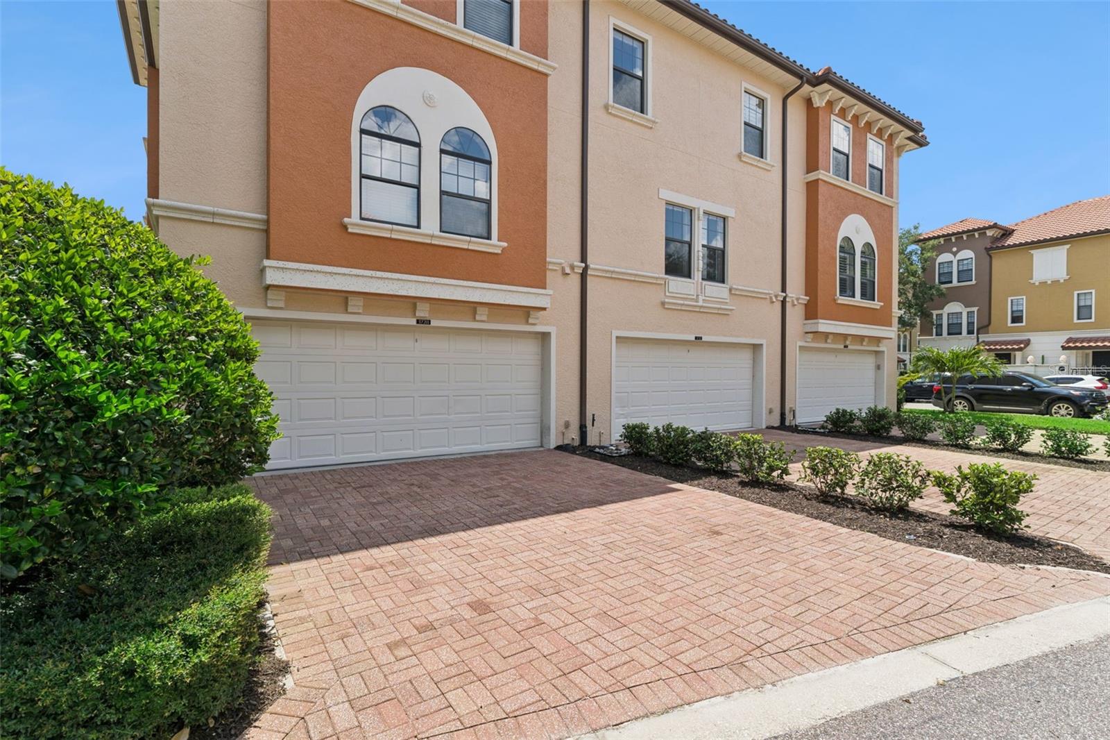 FOUNTAIN PARKE AT LAKE MARY - Residential