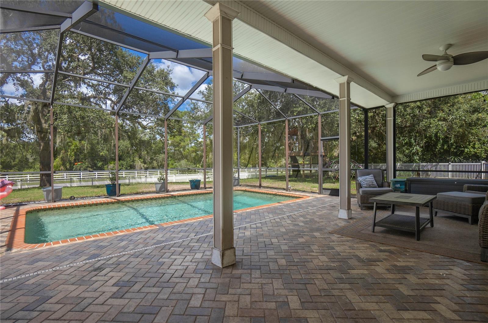 BAY MEADOW AT 7 LAKES - Residential