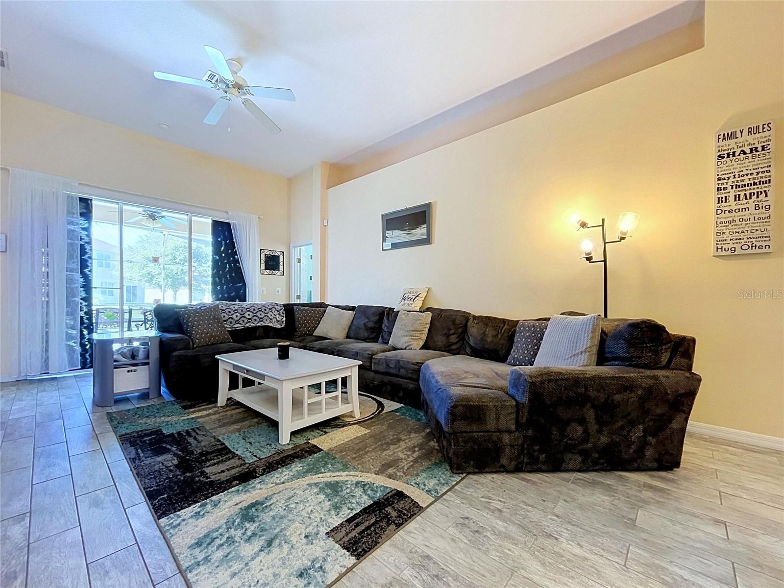 CALABAY PARK AT TOWER LAKE PH 02 - Residential