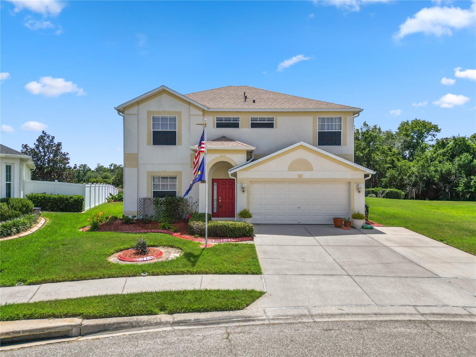 CREEKSIDE - Residential