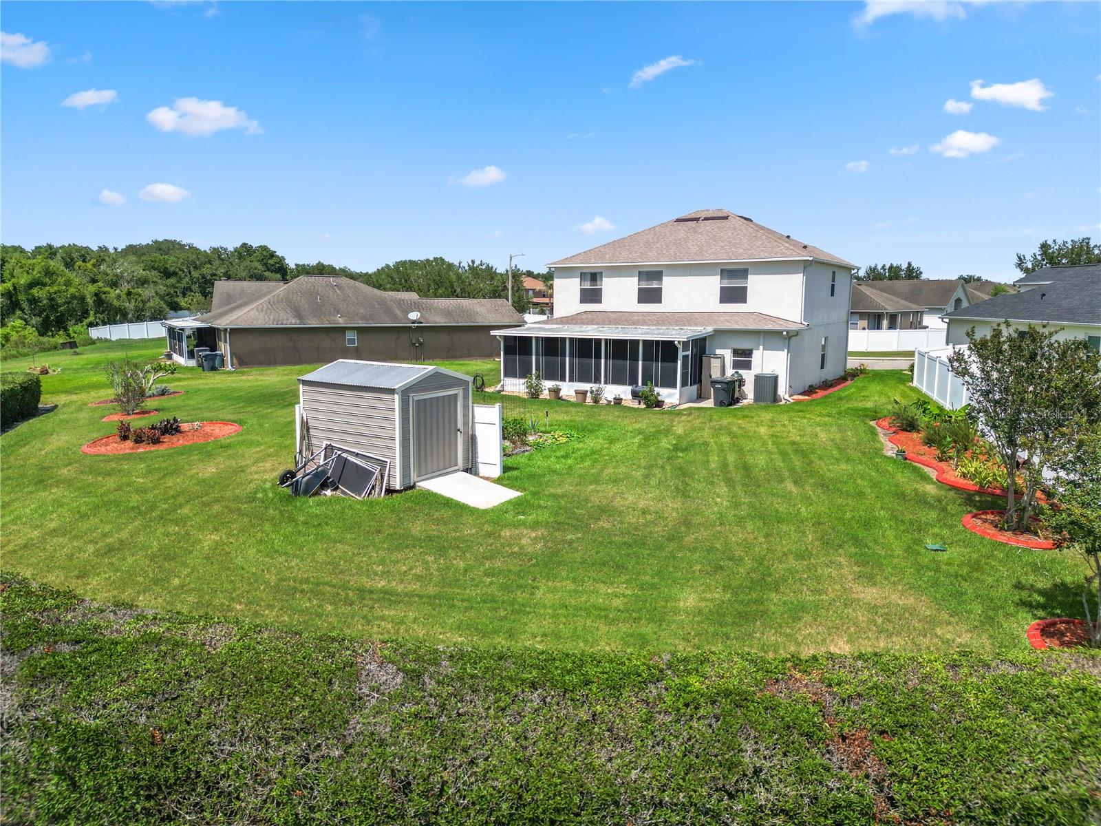 CREEKSIDE - Residential