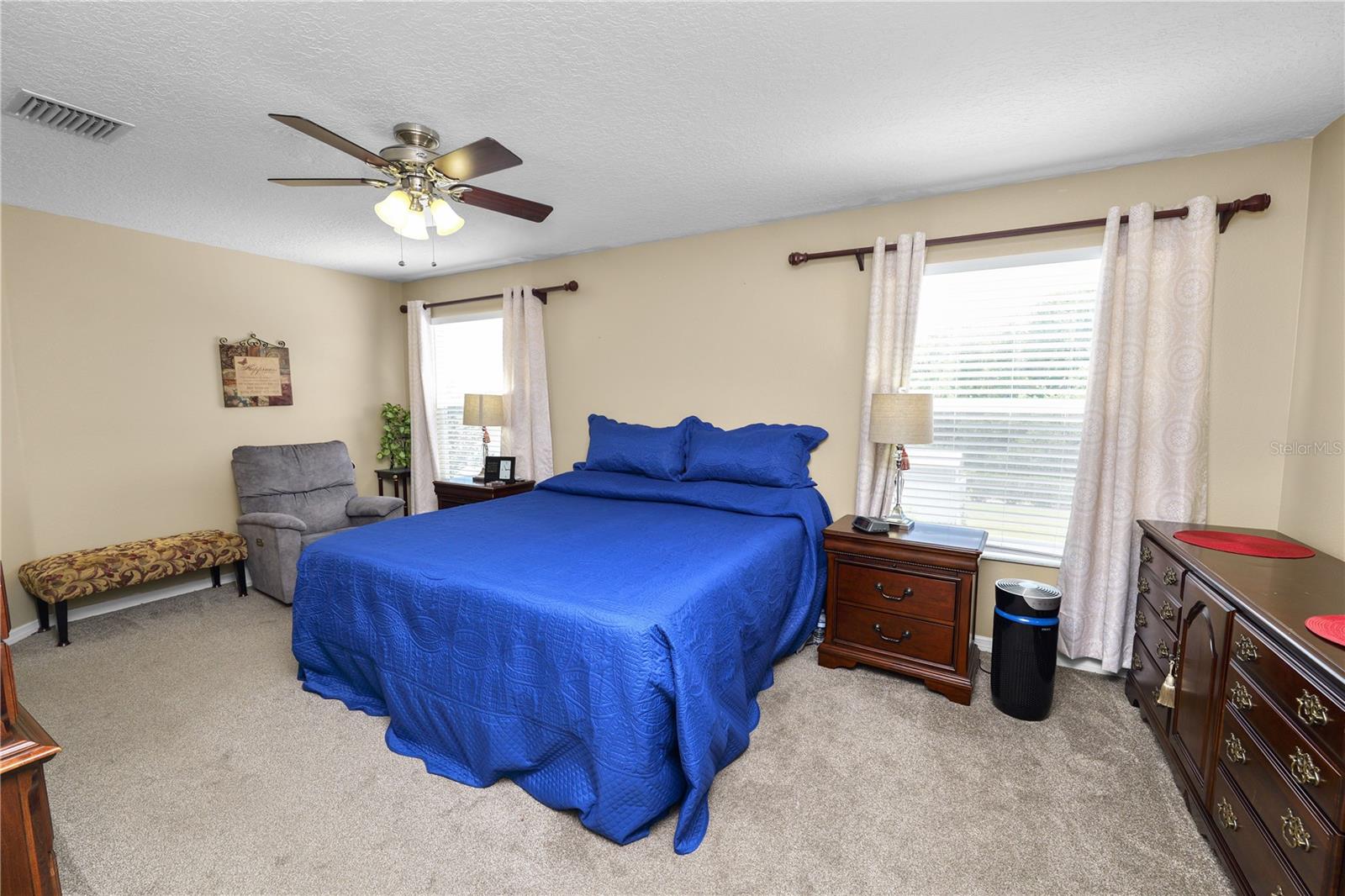 CREEKSIDE - Residential
