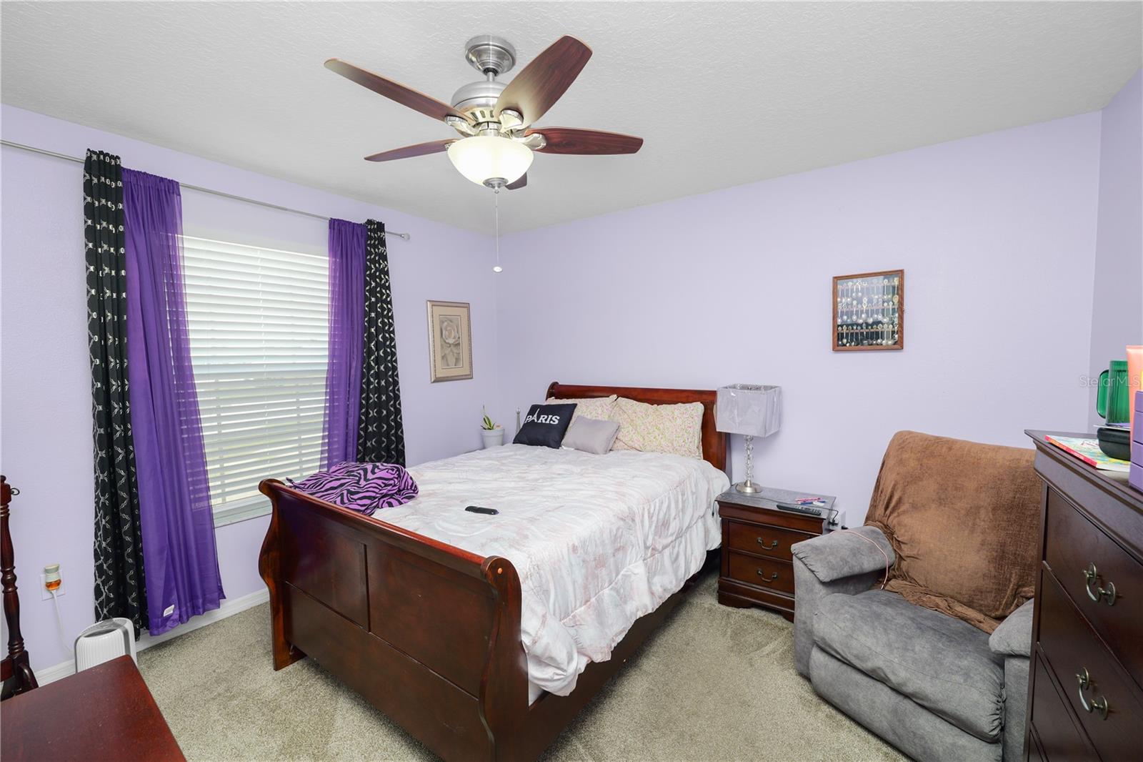 CREEKSIDE - Residential