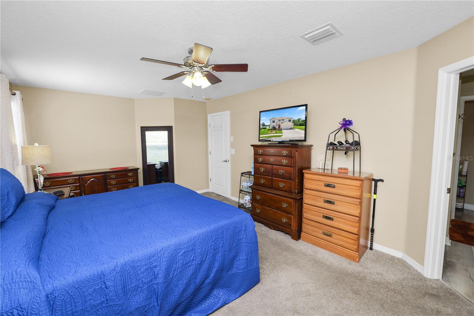 CREEKSIDE - Residential