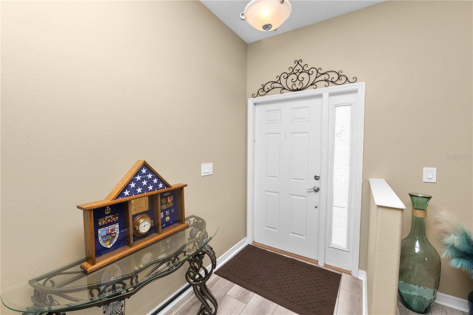 CREEKSIDE - Residential